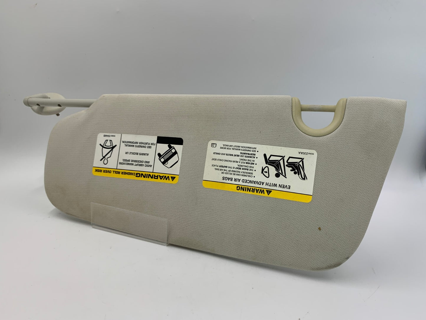 2007-2009 Jeep Compass Passenger Sun Visor Sunvisor Ivory OEM A01B22004