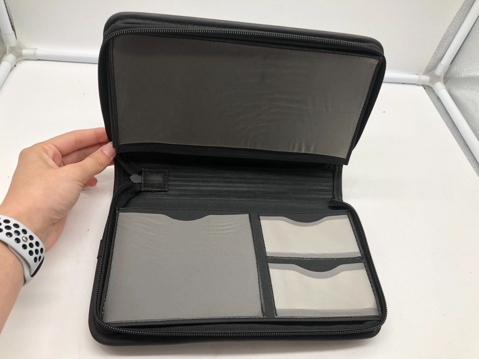 Nissan Owners Manual Case Only OEM D02B01056