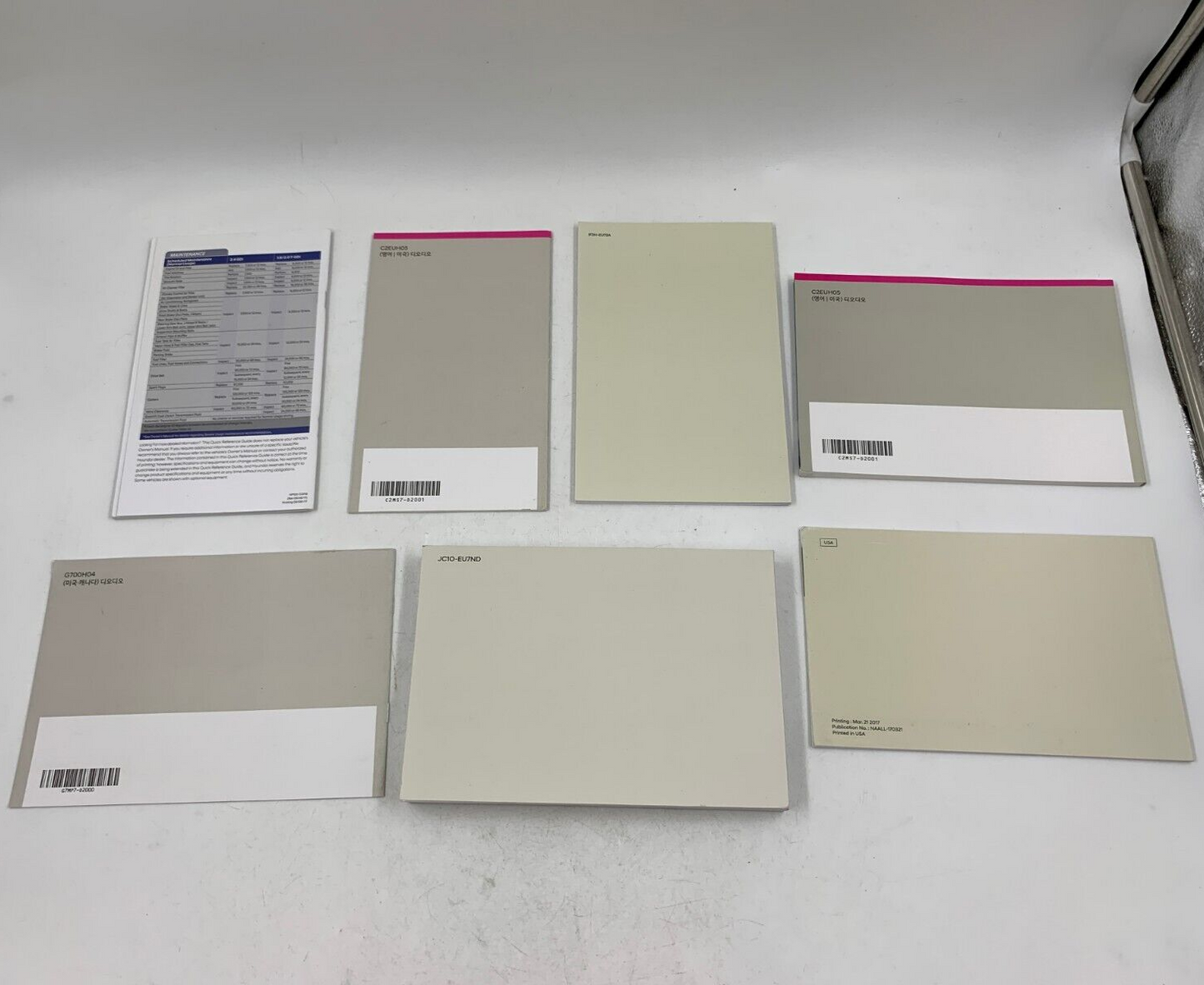 2018 Hyundai Sonata Owners Manual Set with Case OEM A04B42009