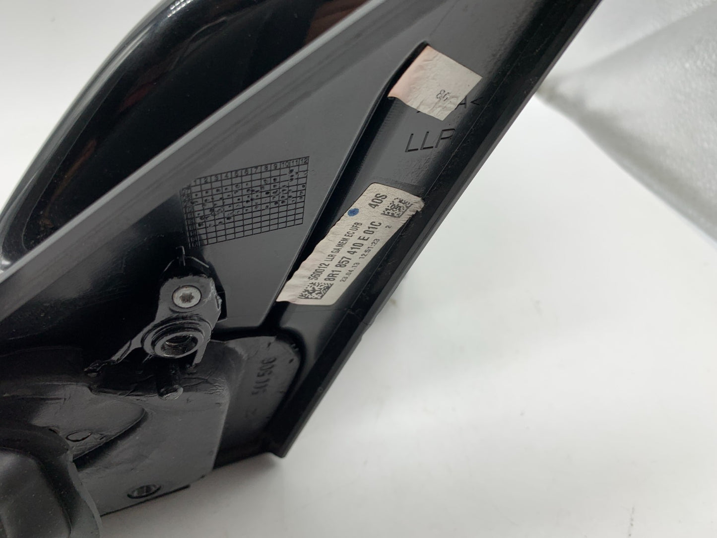 2009-2014 Audi Q5 Passenger Side View Power Door Mirror Black OEM C02B06006
