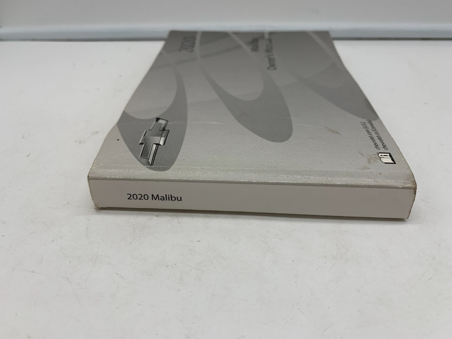 2020 Chevrolet Malibu Owners Manual OEM C03B23012