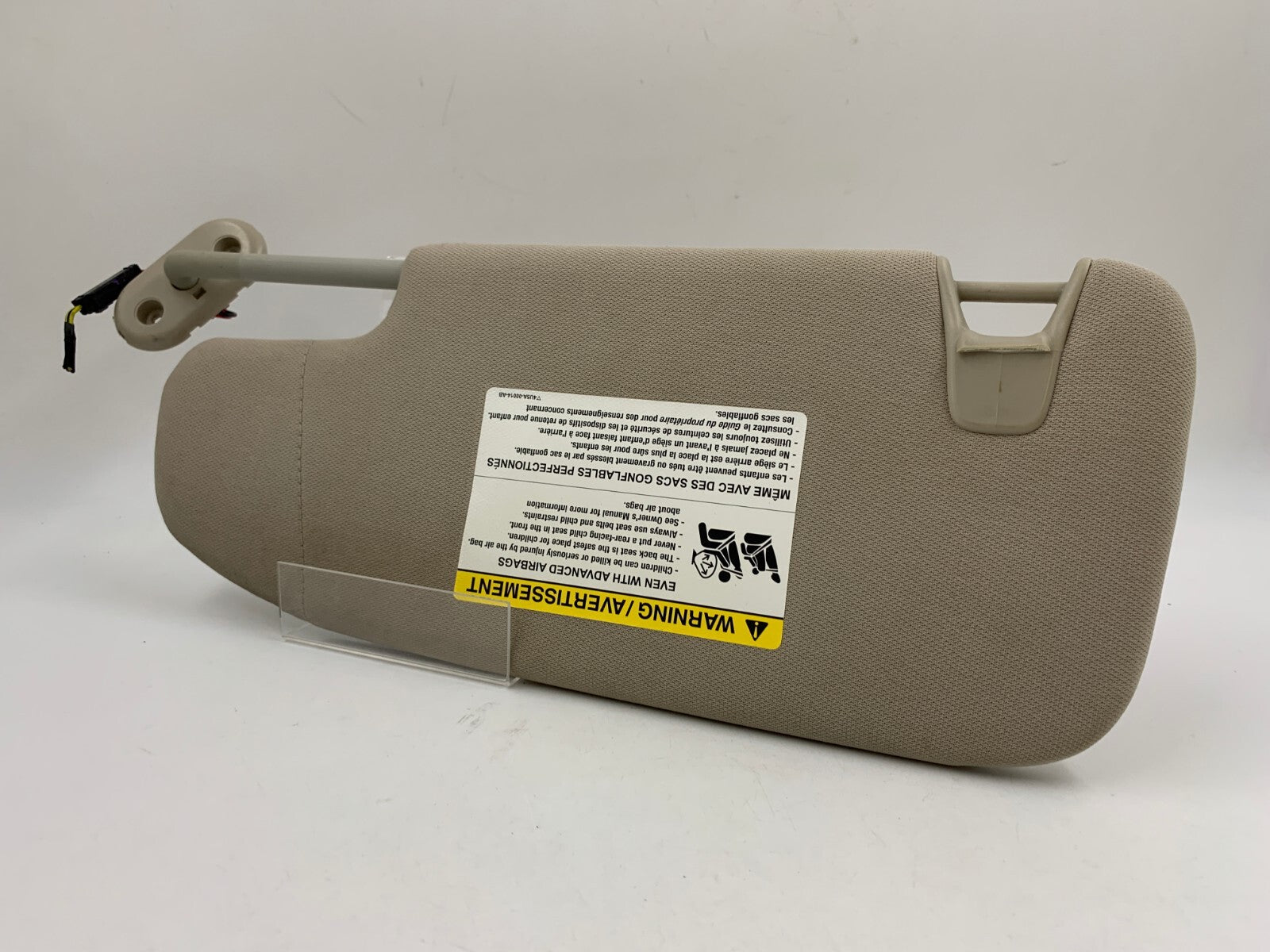 2006-2009 Ford Fusion Passenger Sun Visor Gray Illumination OEM B02B07042