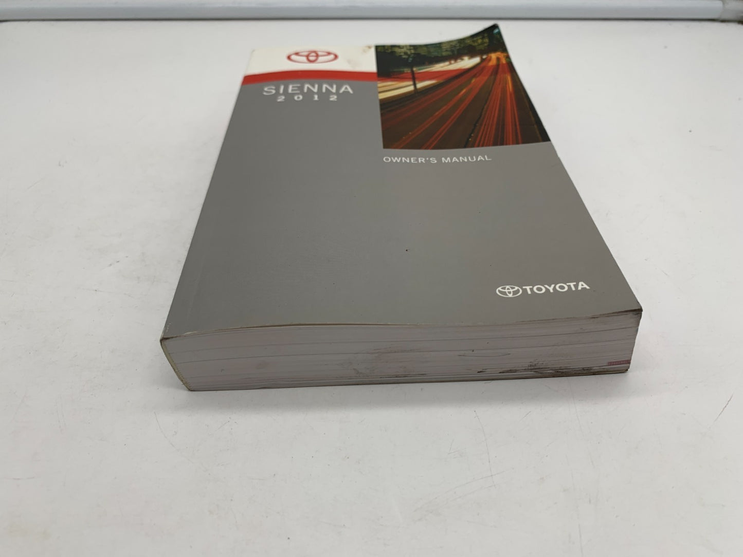 2012 Toyota Sienna Owners Manual OEM