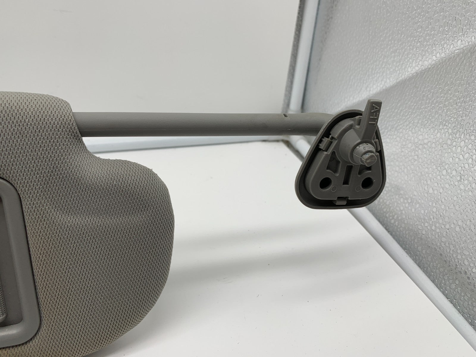 2011-2016 Kia Optima Passenger Sun Visor Gray Illuminated OEM E01B59011