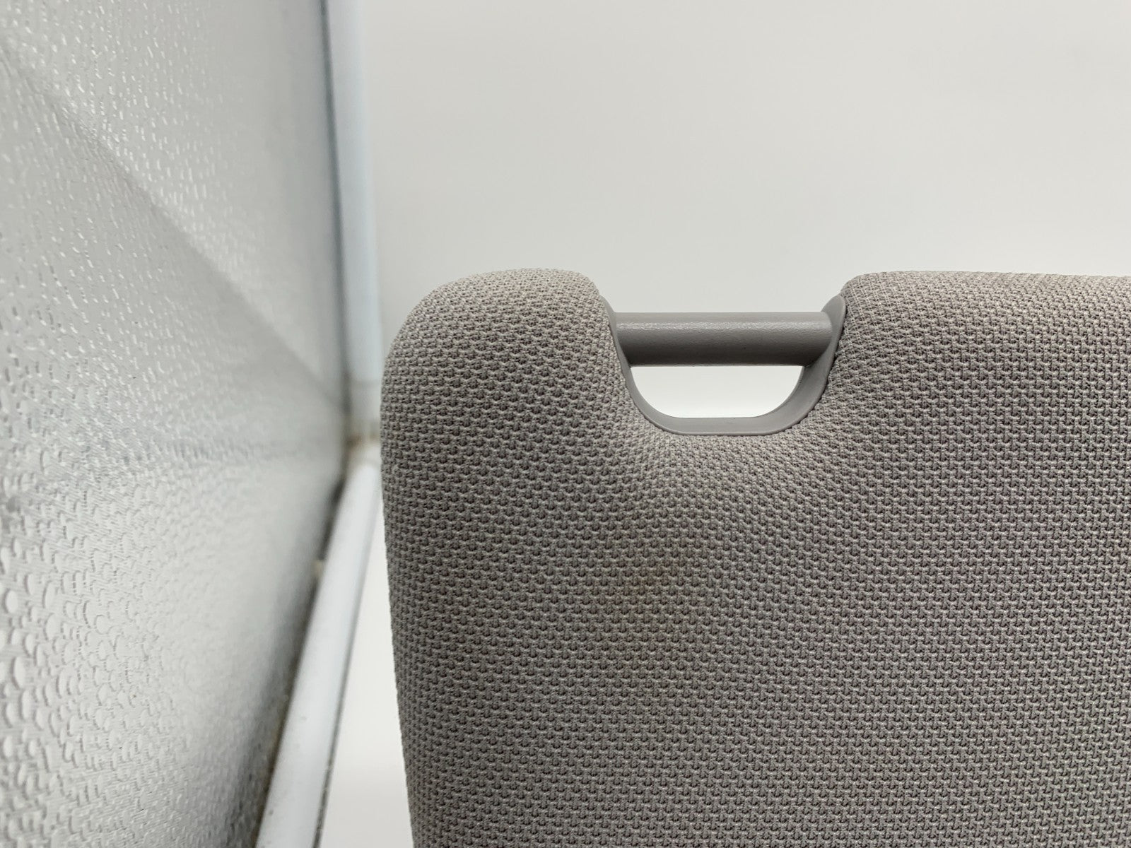 2015-2019 Hyundai Sonata Passenger Sun Visor Gray Illuminated OEM A02B38001