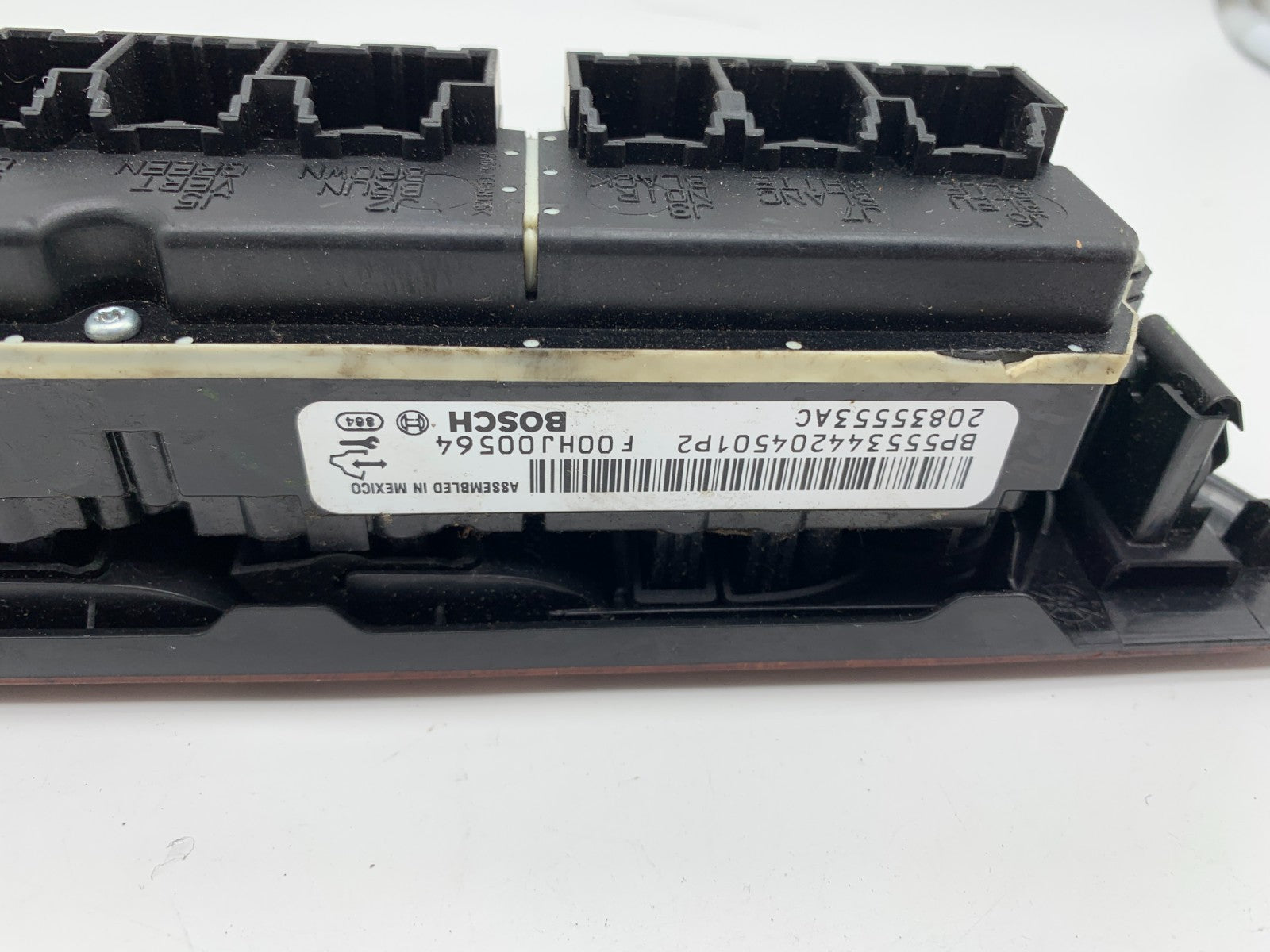 2007-2014 Chevrolet Tahoe Master Power Window Switch OEM C01B25003
