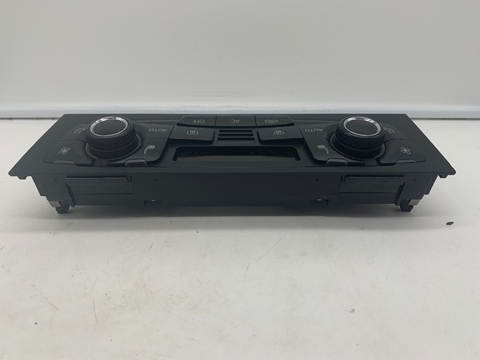 2008-2012 Audi A4 AC Heater Climate Control Unit with Heated Seats OEM B03B35004