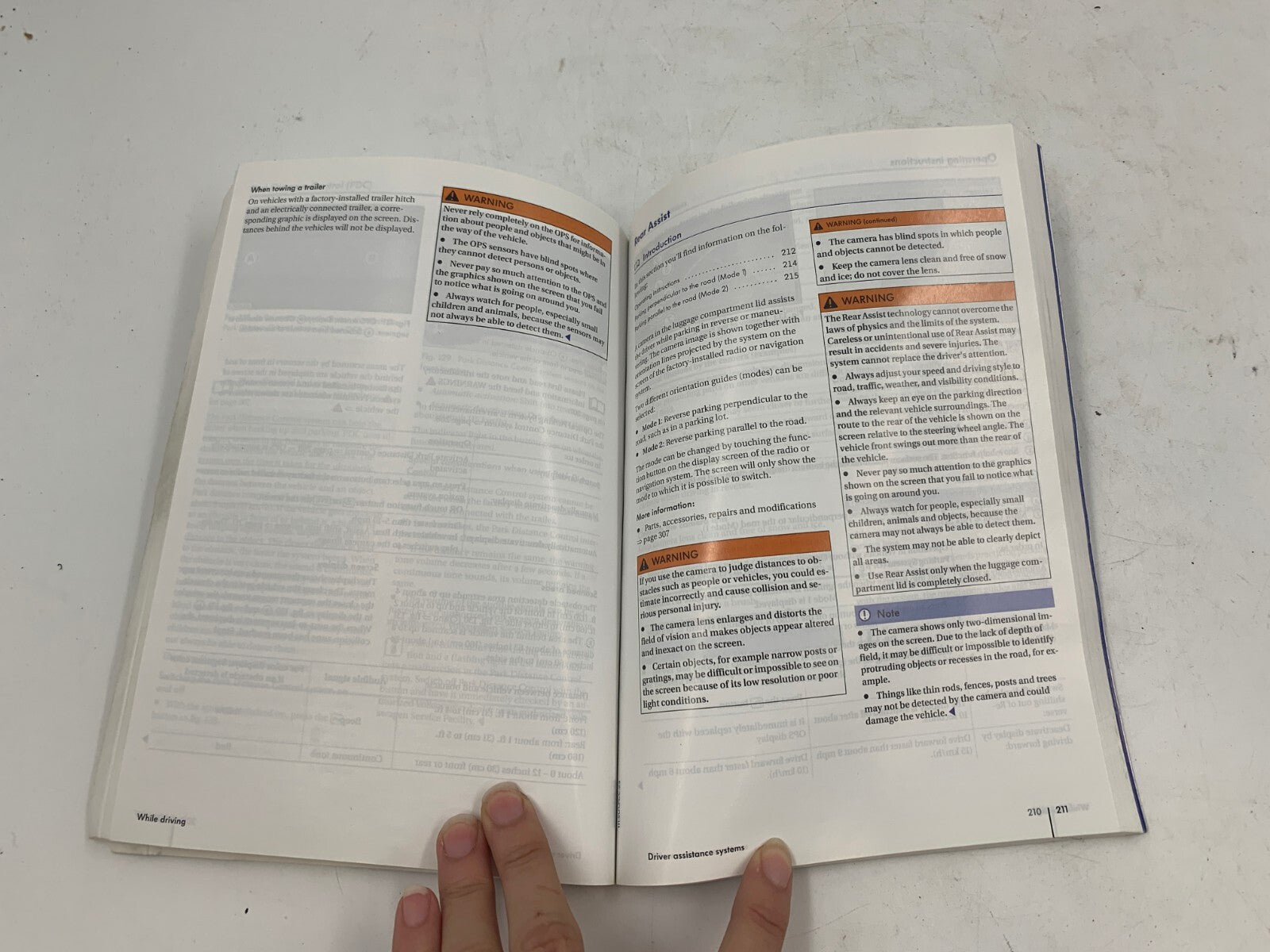 2010 Volkswagen Passat CC Owners Manual with Case OEM C02B03004