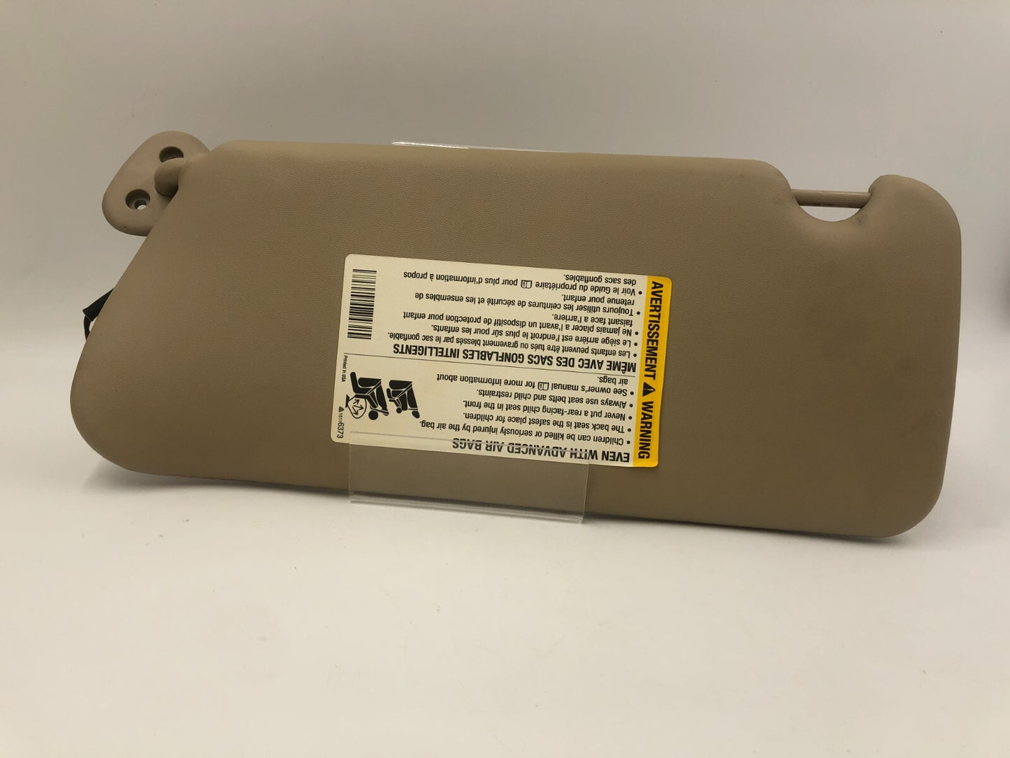 2003-2007 Cadillac CTS Passenger Sun Visor Illuminated Beige D01B34005