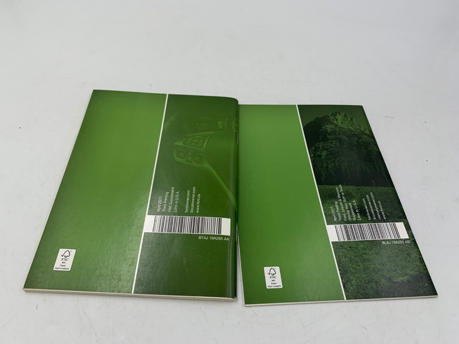 2011 Ford Explorer Owners Manual Set with Case OEM C02B34057