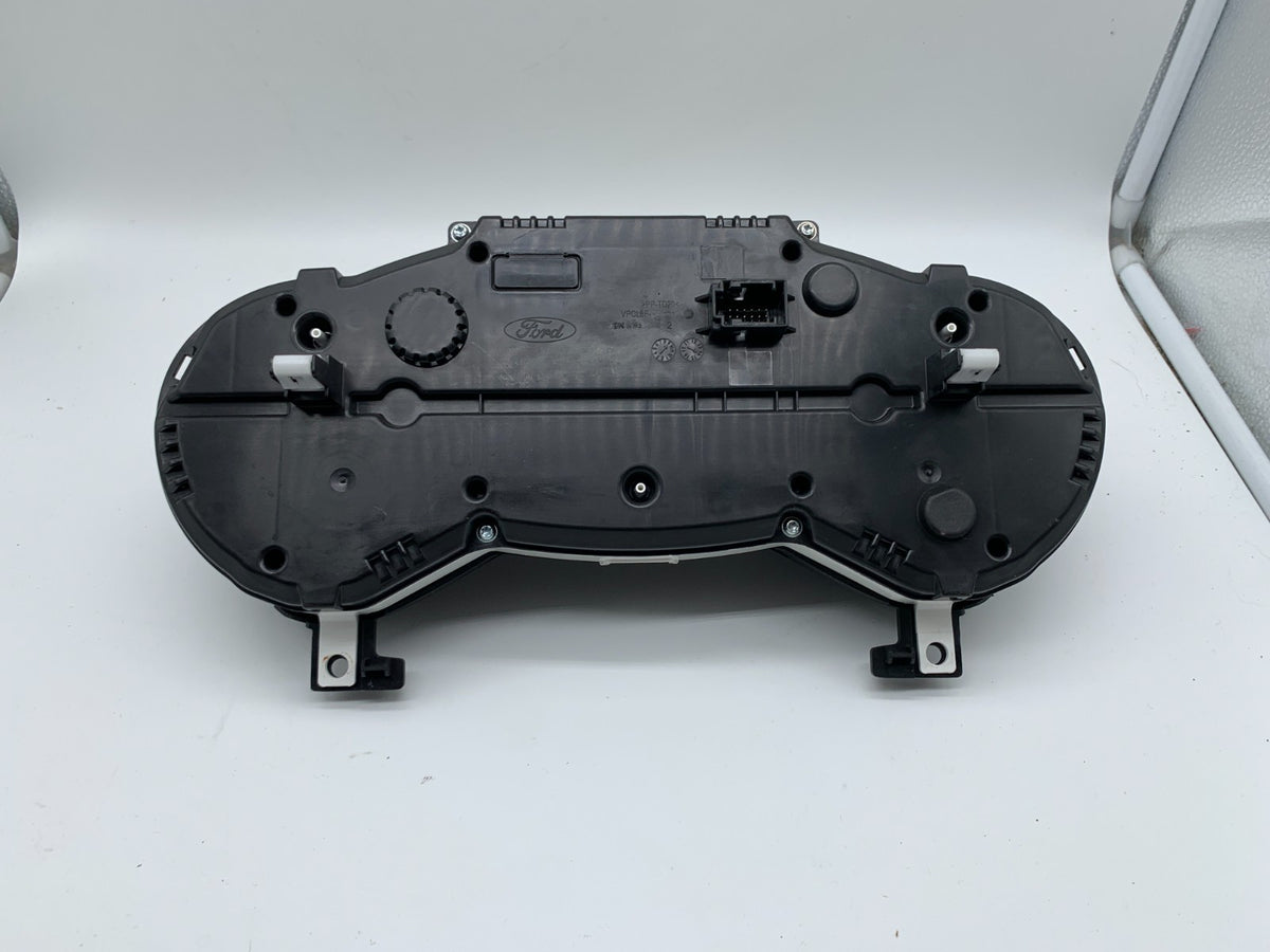 2014-2015 Ford Escape Speedometer Instrument Cluster 127690 Miles OEM D03B63001