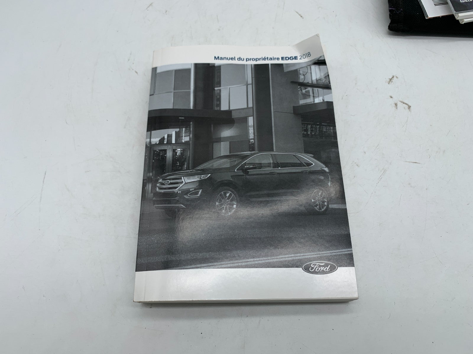 2018 Ford Edge Owners Manual Set with Case OEM B01B16008