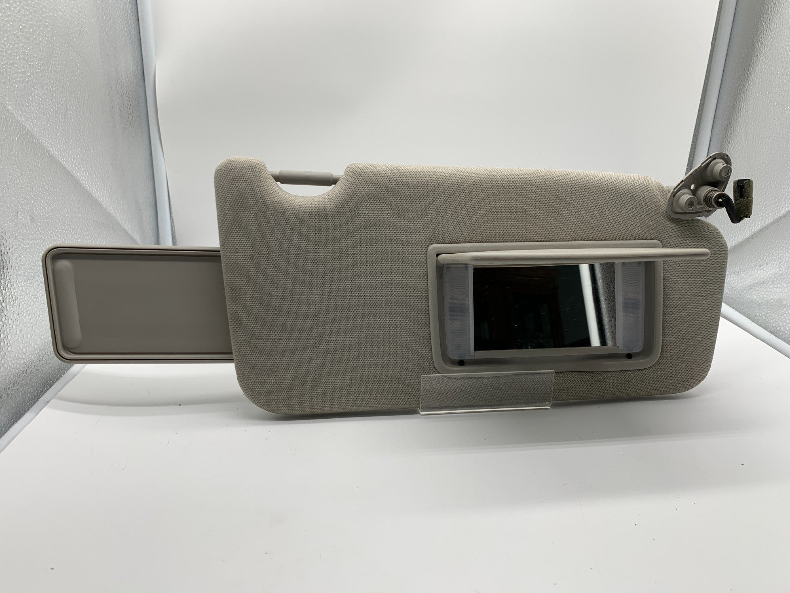 2010-2014 Subaru Legacy Passenger Sun Visor Gray Illuminated OEM C02B26003