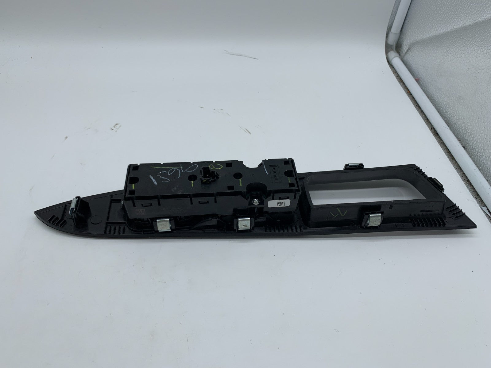2013-2020 Ford Fusion Master Power Window Switch OEM D02B68010