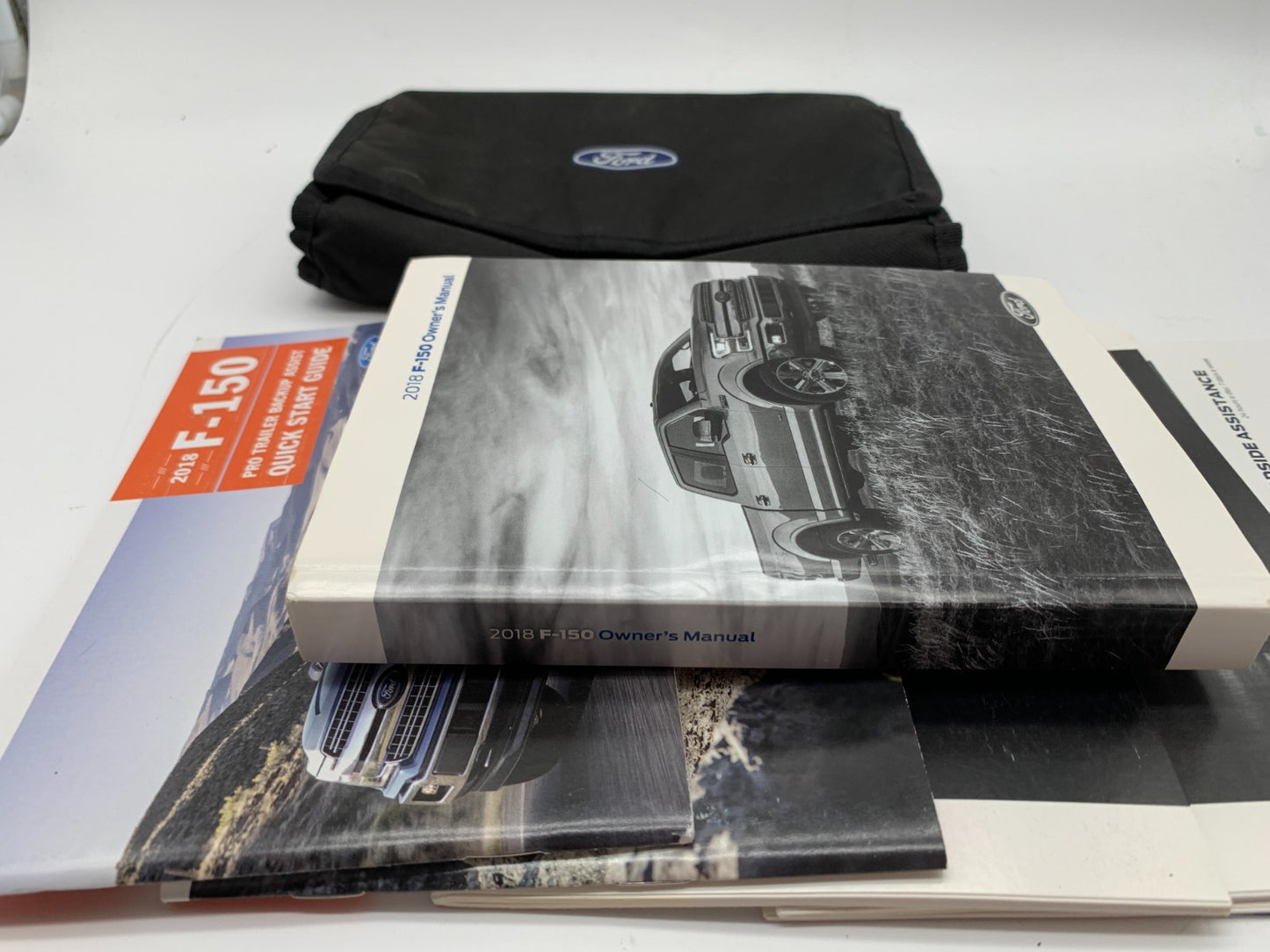 2018 Ford F-150 F150 Owners Manual Set with Case OEM B04B35017