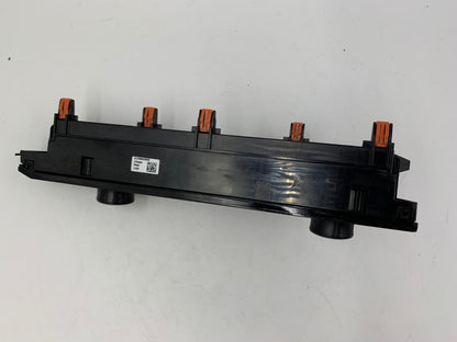 2018-2019 Toyota Camry AC Heater Climate Control Temperature Unit OEM D01B07030