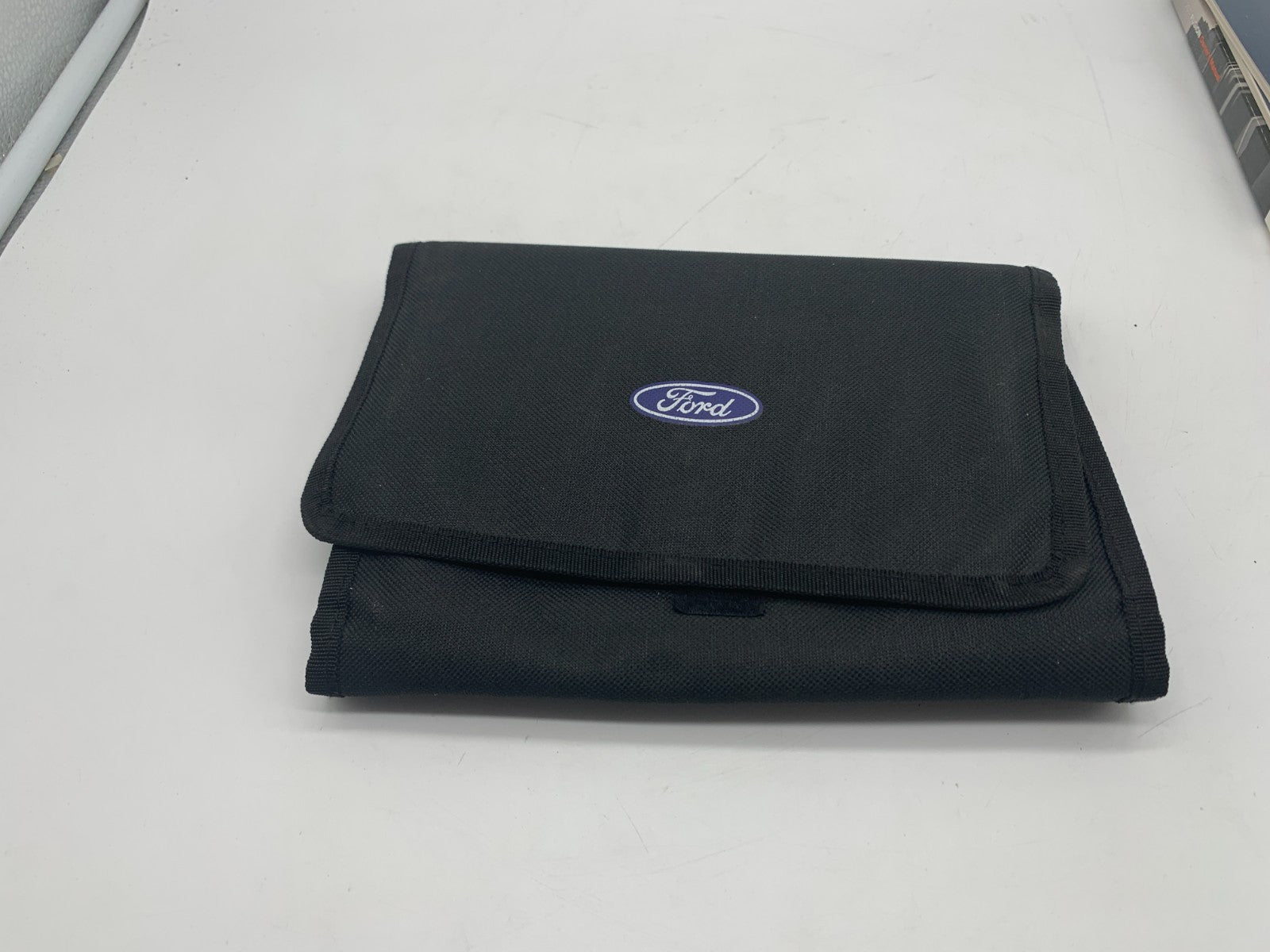 2017 Ford Fusion Owners Manual Set with Case OEM A02B50020