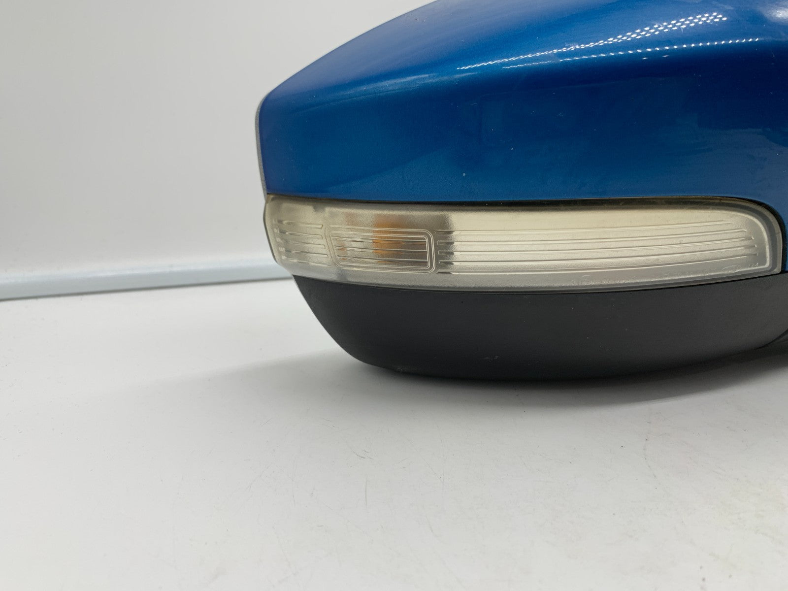 2012-2014 Ford Focus Passenger Side View Power Door Mirror Blue Candy OEM