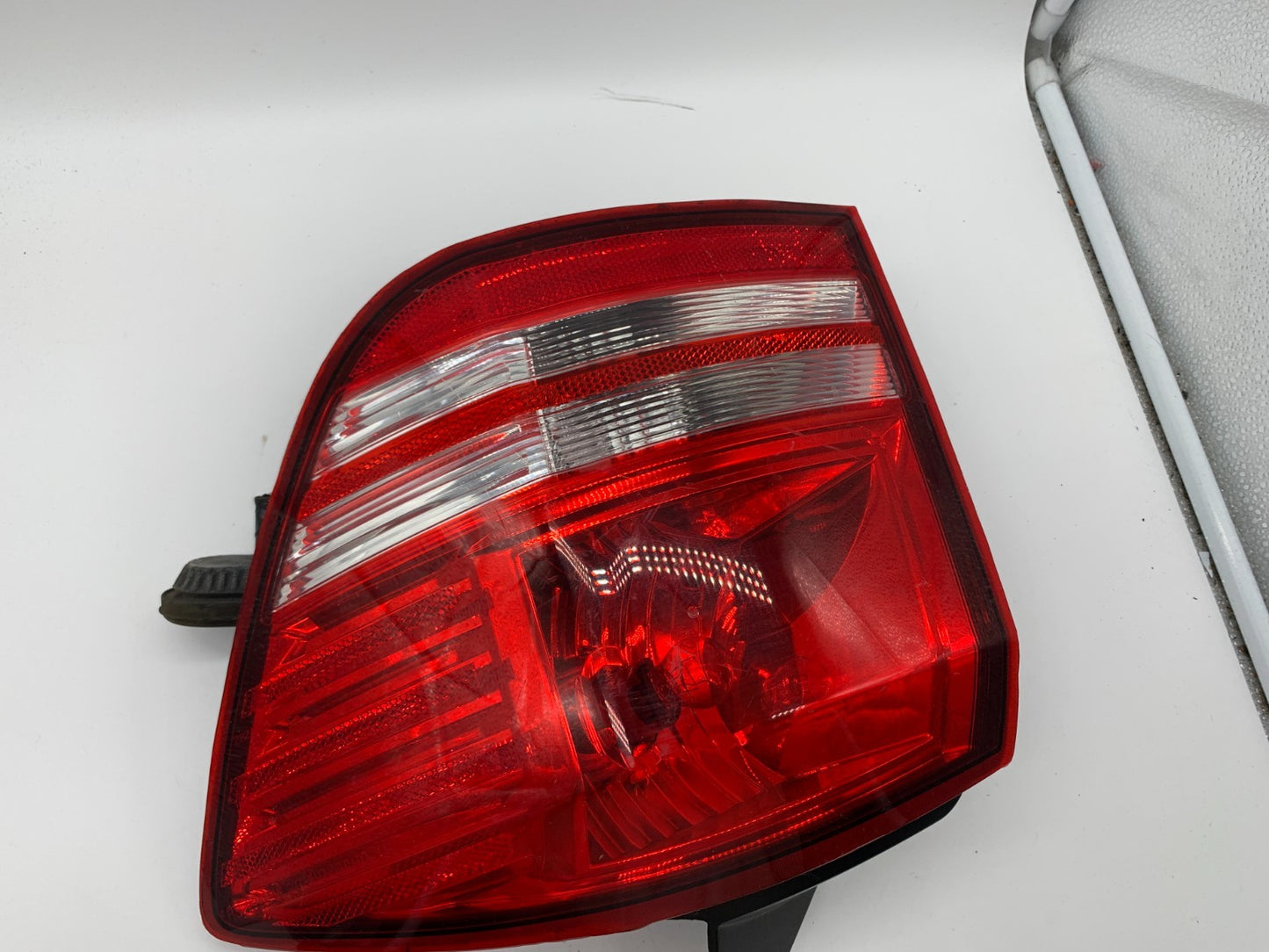 2010-2020 Dodge Journey Passenger Side Tail Light Taillight OEM D02B69012