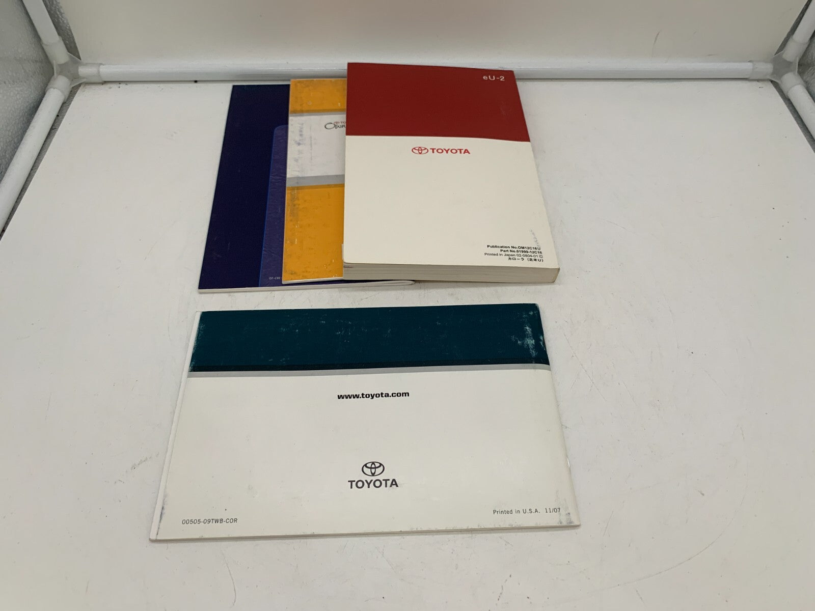 2009 Toyota Corolla Owners Manual Set OEM D01B60005