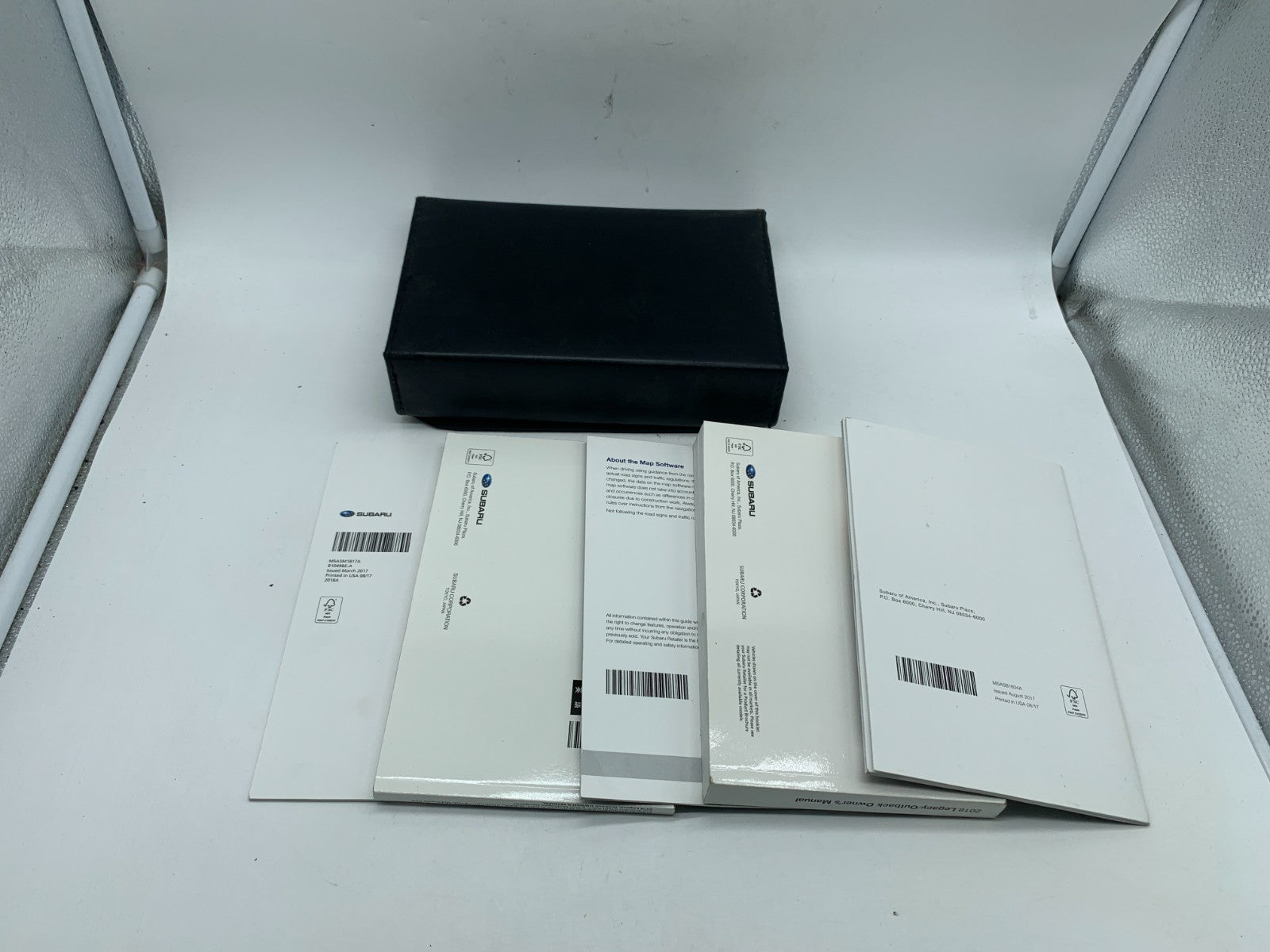 2018 Subaru Legacy Outback Owners Manual Set with Case OEM D03B67010