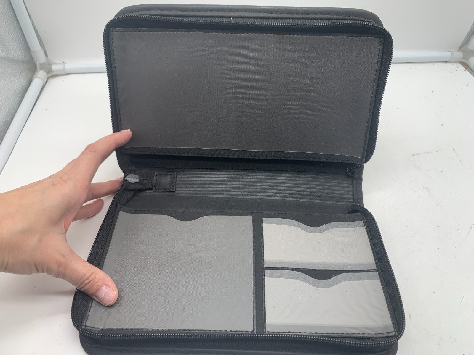 2010 Nissan Sentra Owners Manual Set with Case OEM