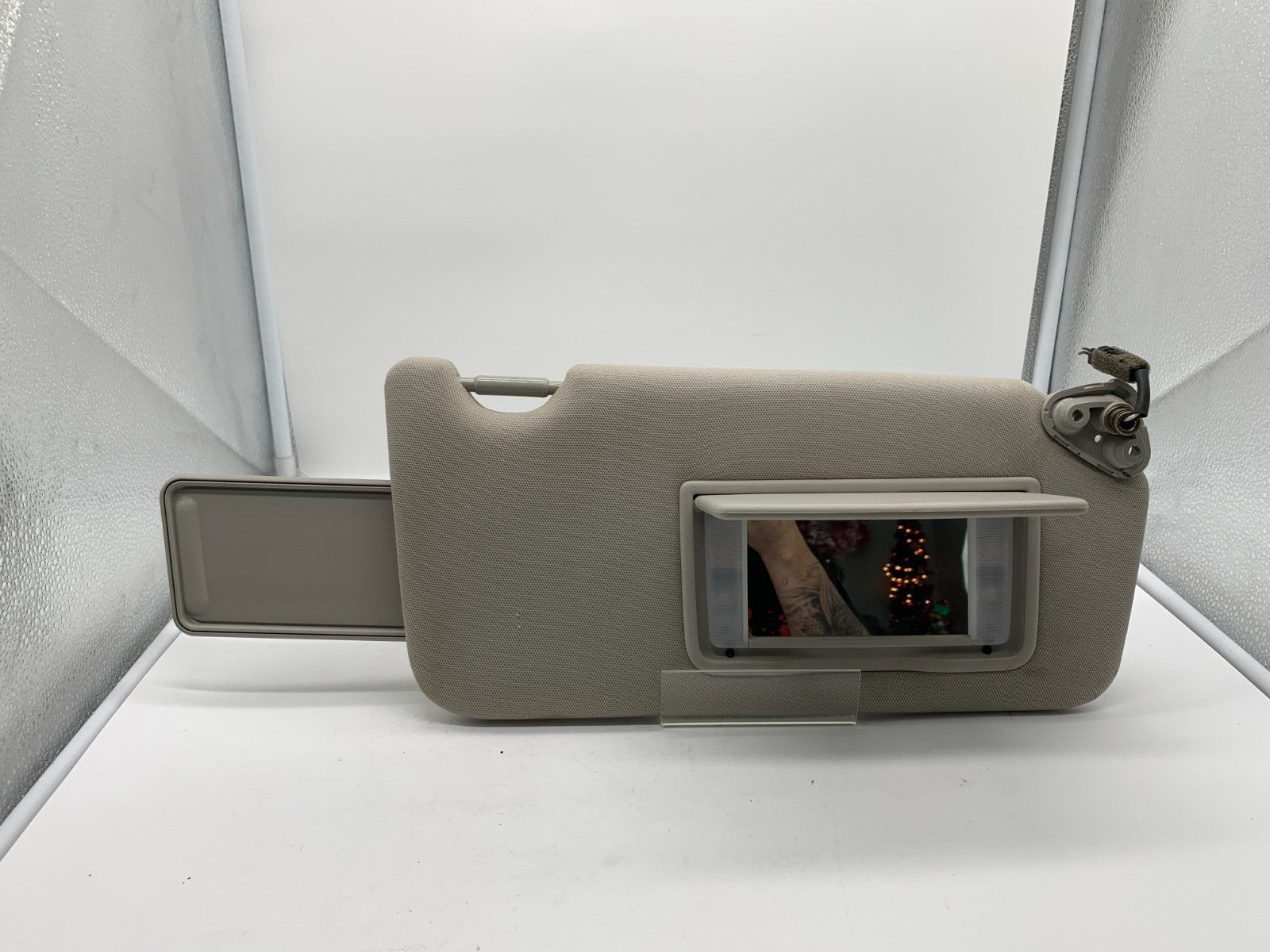 2010-2014 Subaru Legacy Passenger Sun Visor Gray Illuminated OEM D04B56001