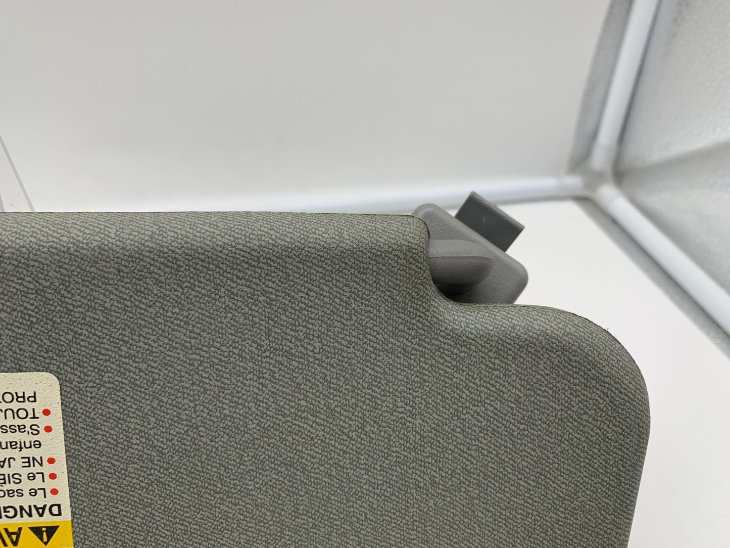 2005-2010 Pontiac Wave Driver Sun Visor Gray OEM B01B20102