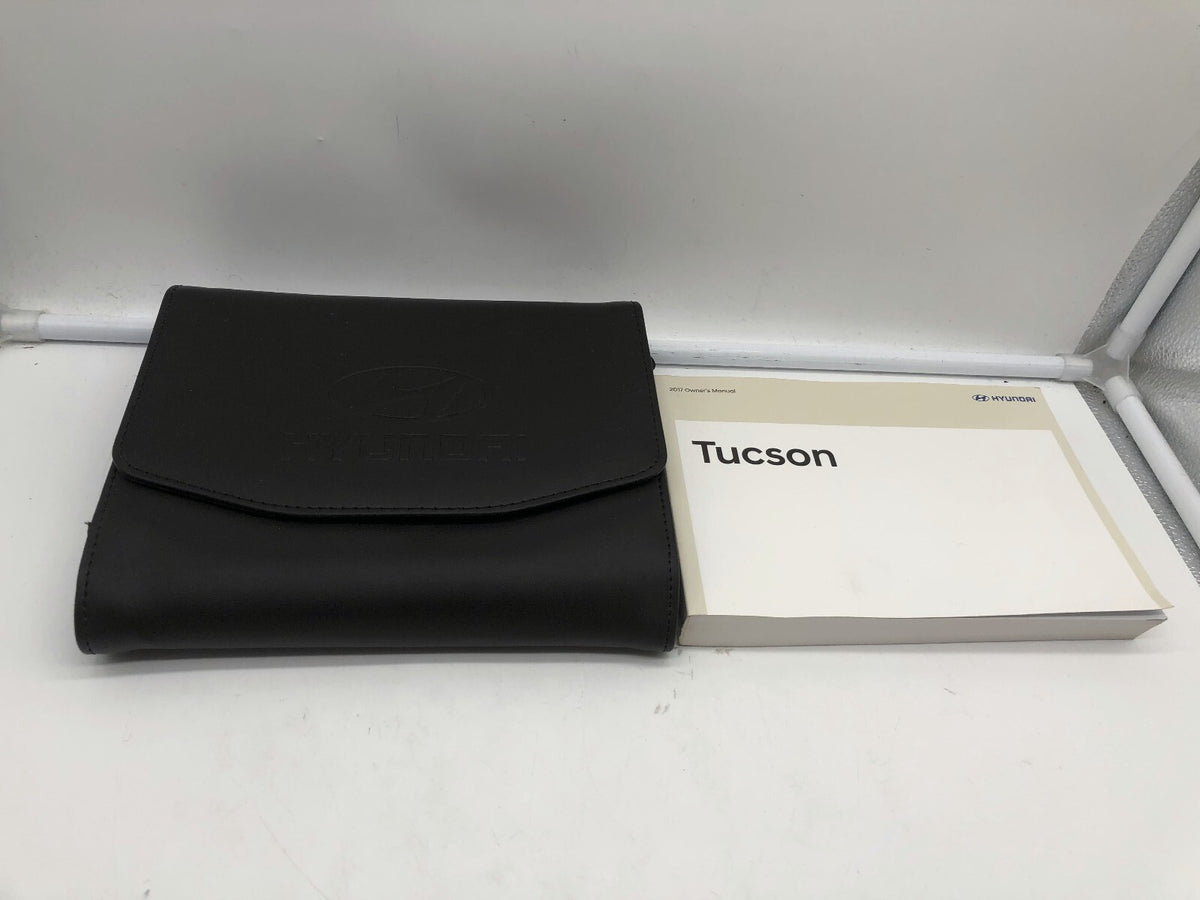 2017 Hyundai Tucson Owners Manual Set with Case OEM R01B20013