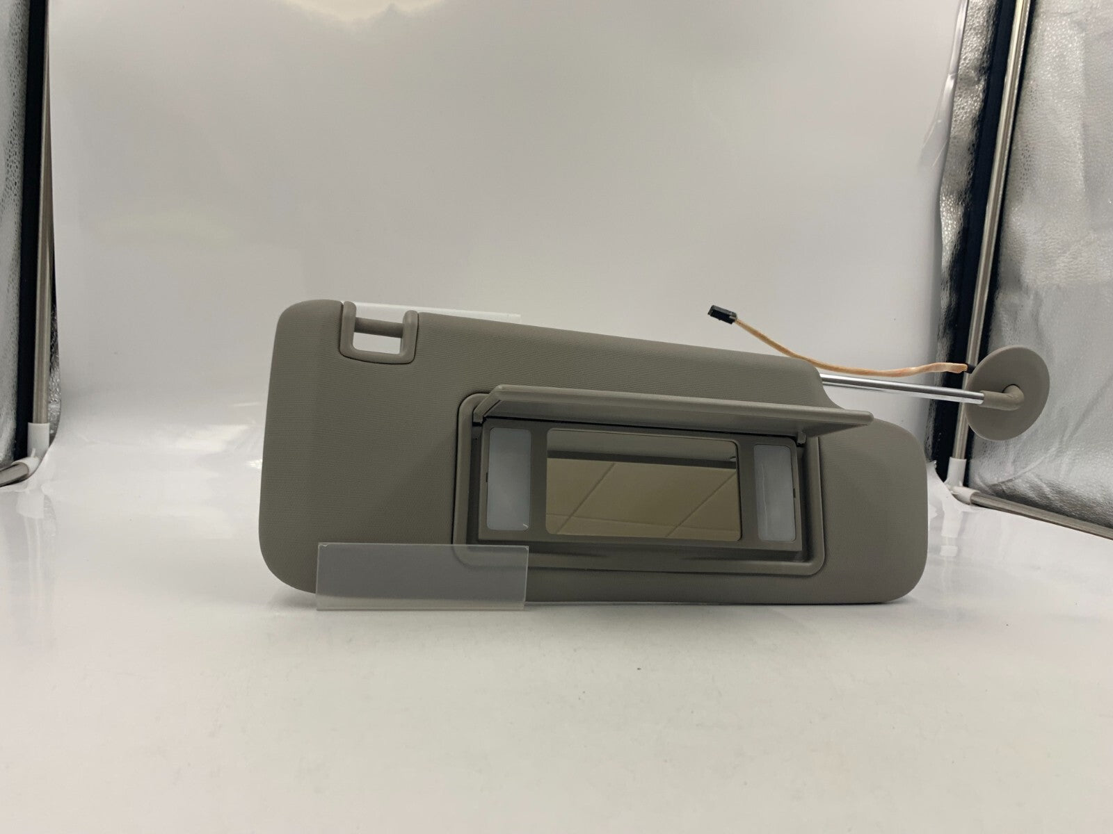 2016-2020 Chevrolet Malibu Passenger Sun Visor Gray Illuminated OEM A03B34041