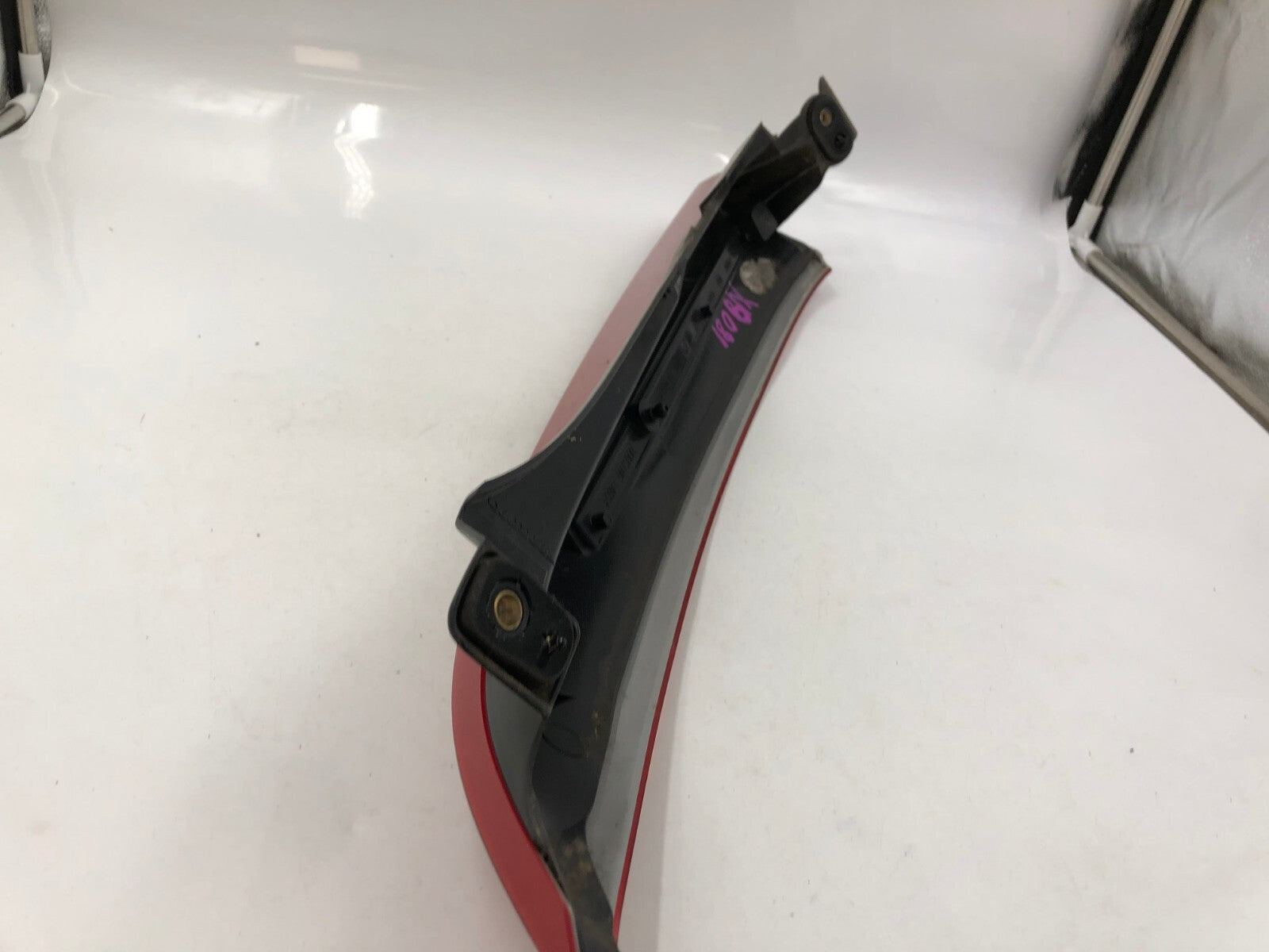 2003-2006 Volvo XC90 Passenger Upper Tail Light Taillight OEM D03B58001