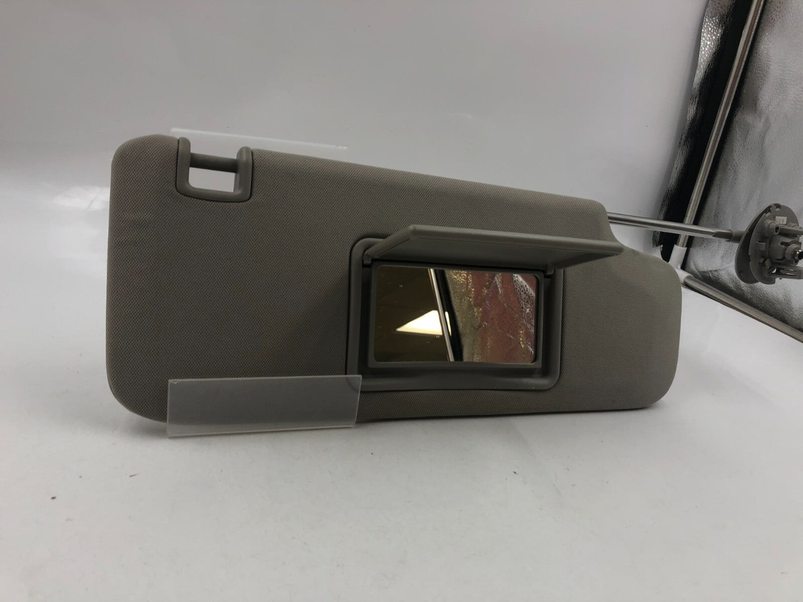 2004-2012 Chevrolet Malibu Passenger Sun Visor Gray OEM D02B33083