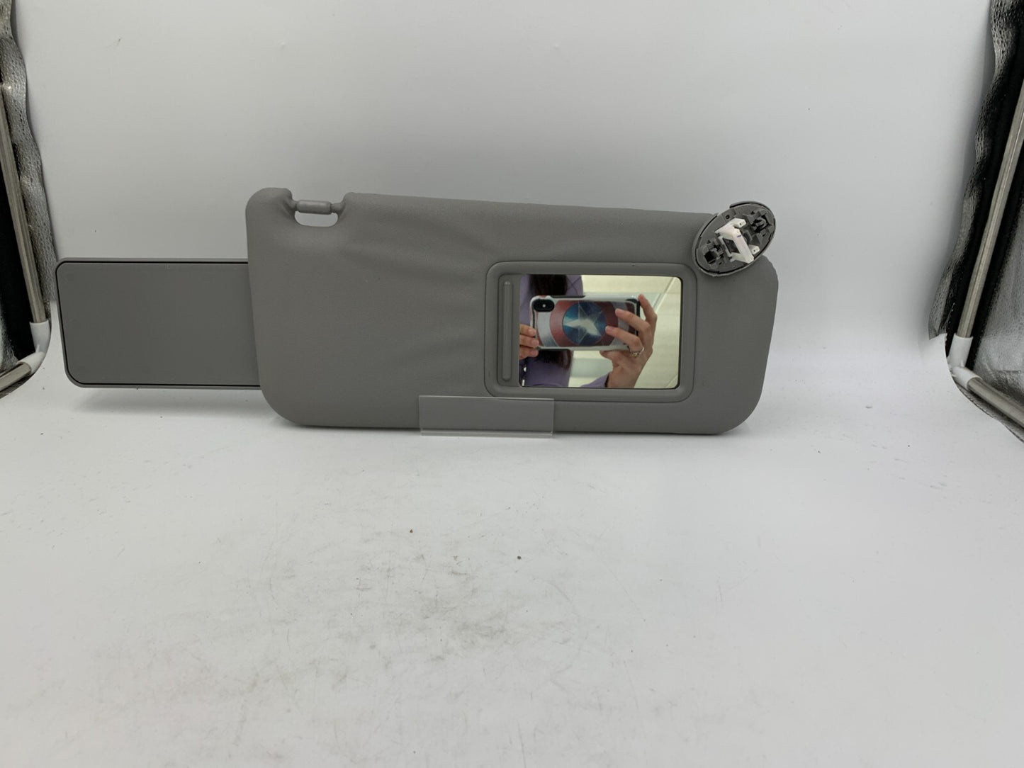 2006-2009 Toyota Rav4 Passenger Sun Visor Gray Illumination OEM B02B52033