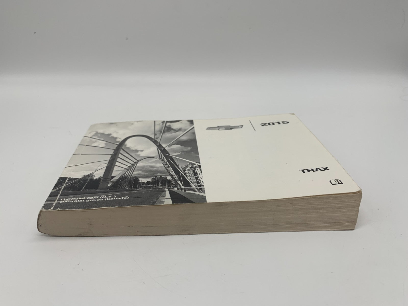 2015 Chevrolet Trax Owners Manual OEM A02B41012