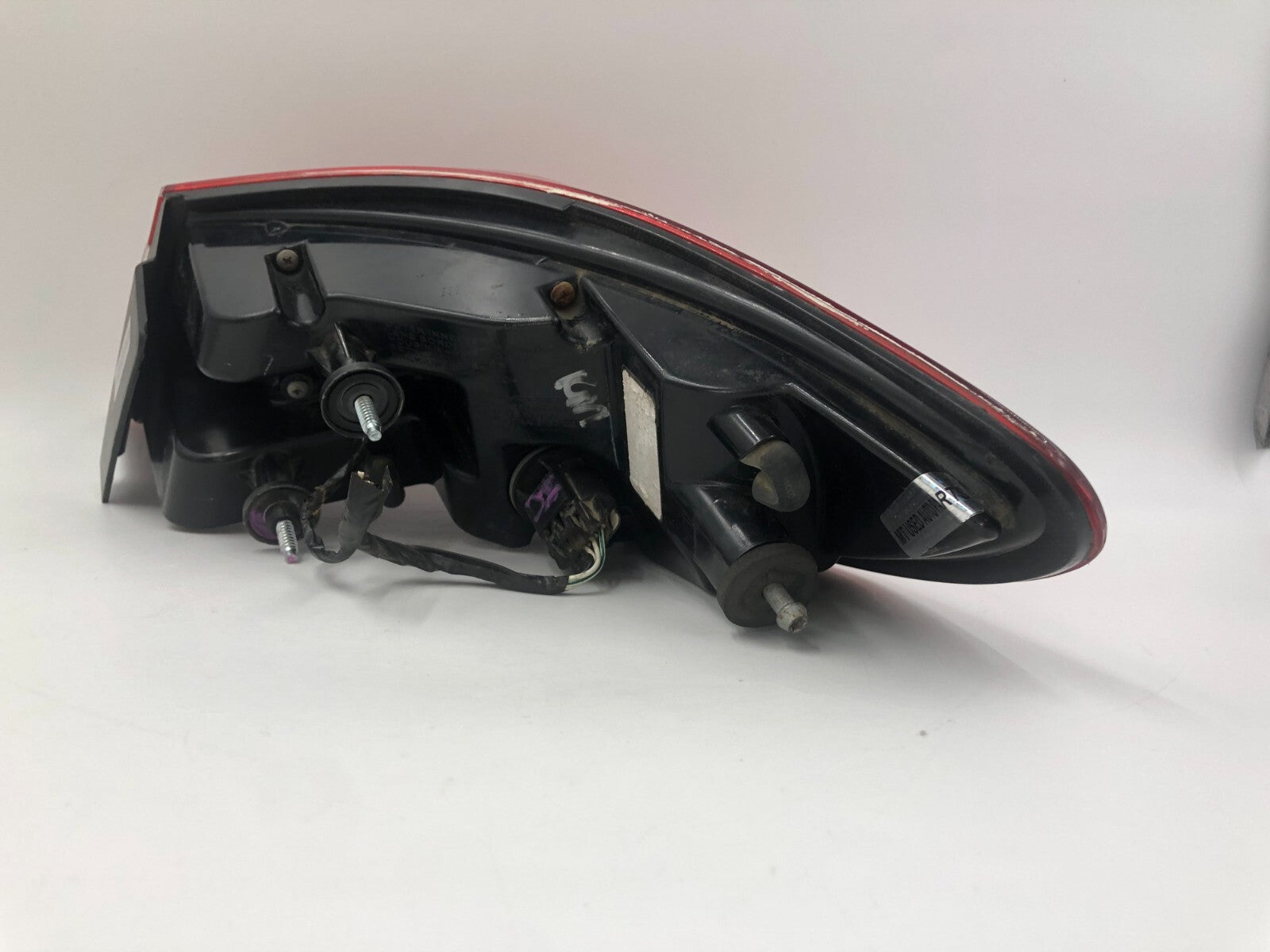 2011-2014 Chrysler 200 Driver Side Tail Light Taillight OEM E02B51026