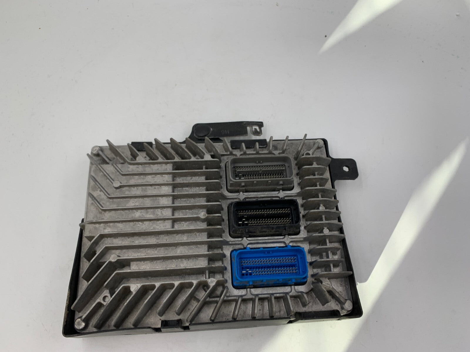 2013-2016 Chevrolet Traverse Engine Control Module ECU ECM OEM B02B43021