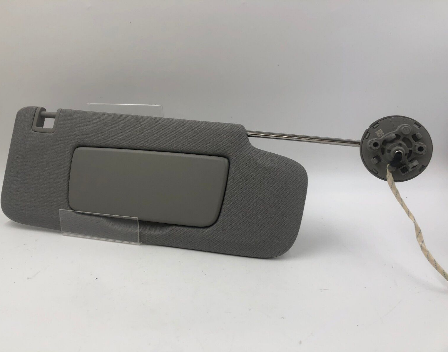 2021-2022 Chevrolet Trailblazer Passenger Sun Visor Gray OEM E02B39067