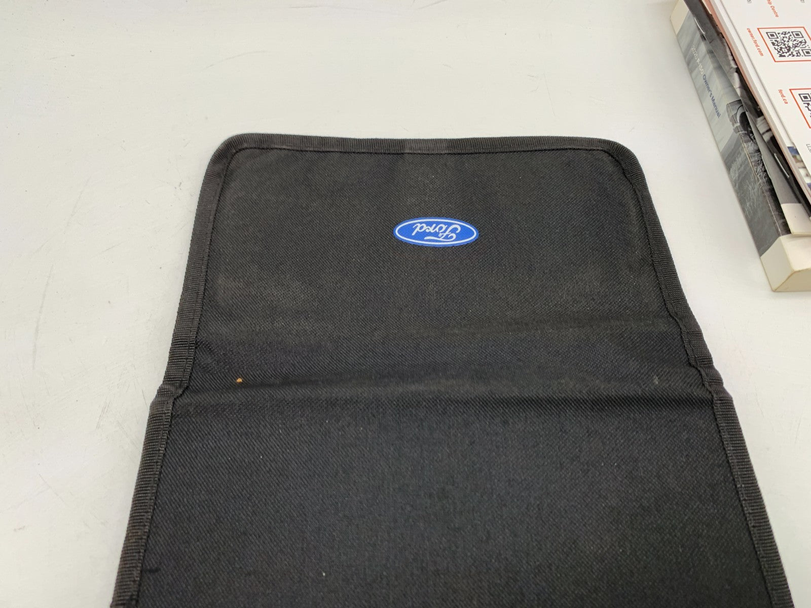 2020 Ford F-150 F150 Owners Manual Set with Case OEM B02B24009