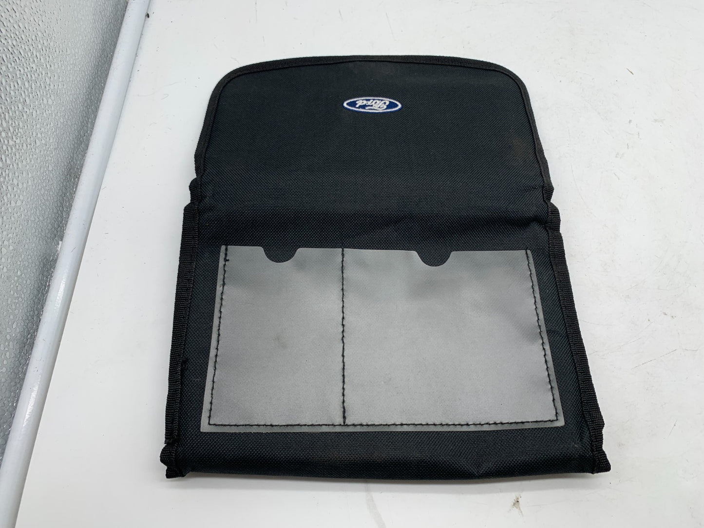 2013 Ford E-150 E150 Owners Manual Set with Case OEM A02B44045