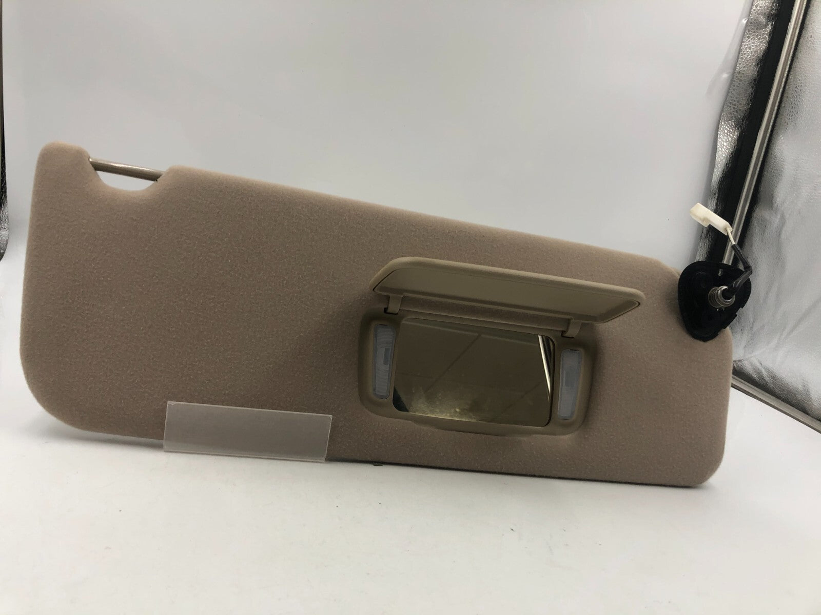 2005-2010 Toyota Sienna Passenger Sun Visor Tan Illuminated OEM D01B46081