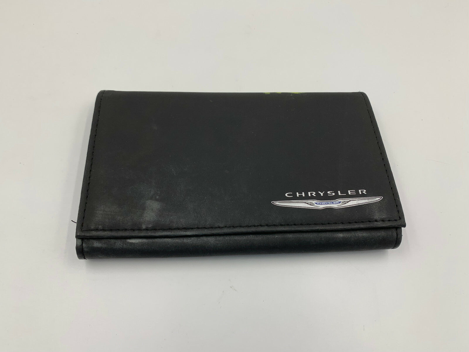 2015 Chrysler 200 Owners Manual with Case OEM C03B68011