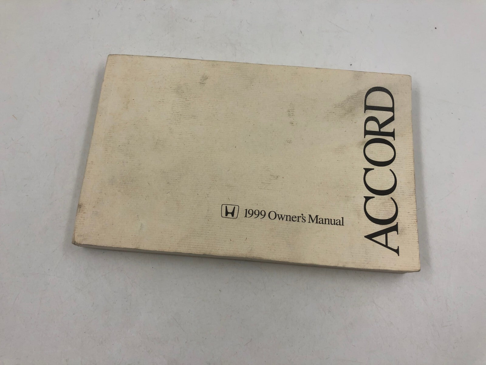 1999 Honda Accord Owners Manual OEM C04B11019