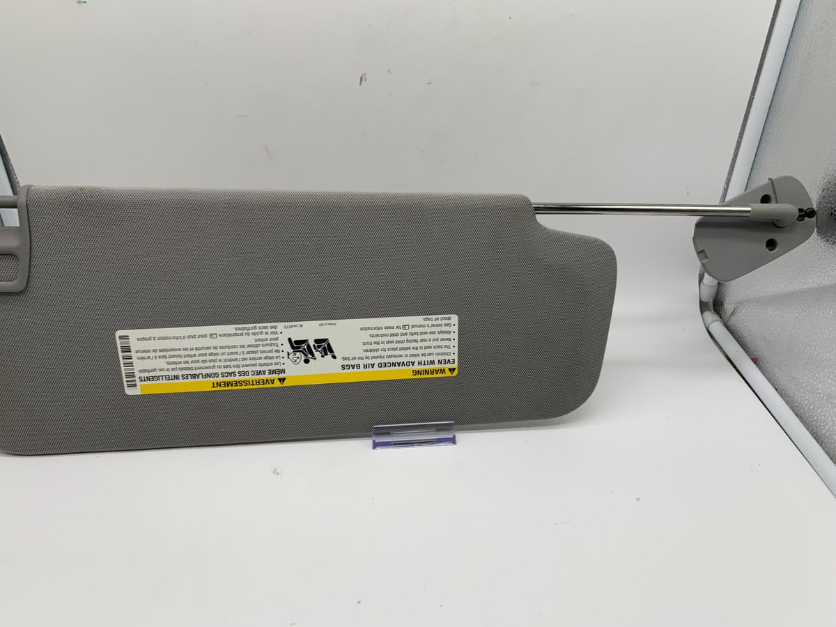 2014-2019 GMC Sierra 1500 Driver Sun Visor without Illumination Gray C01B56011