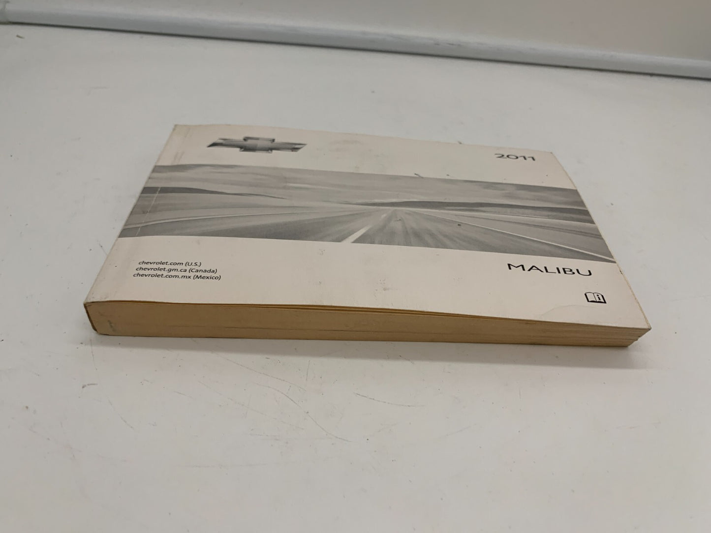 2011 Chevrolet Malibu Owners Manual OEM A03B42004