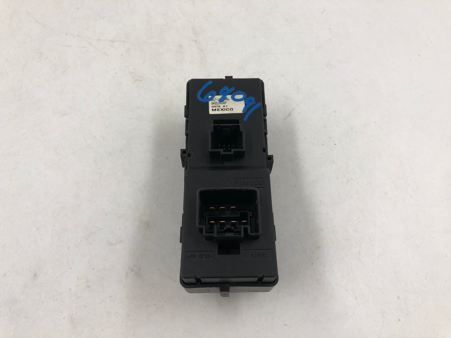 2008-2010 Lincoln MKX Master Power Window Switch OEM C04B25029