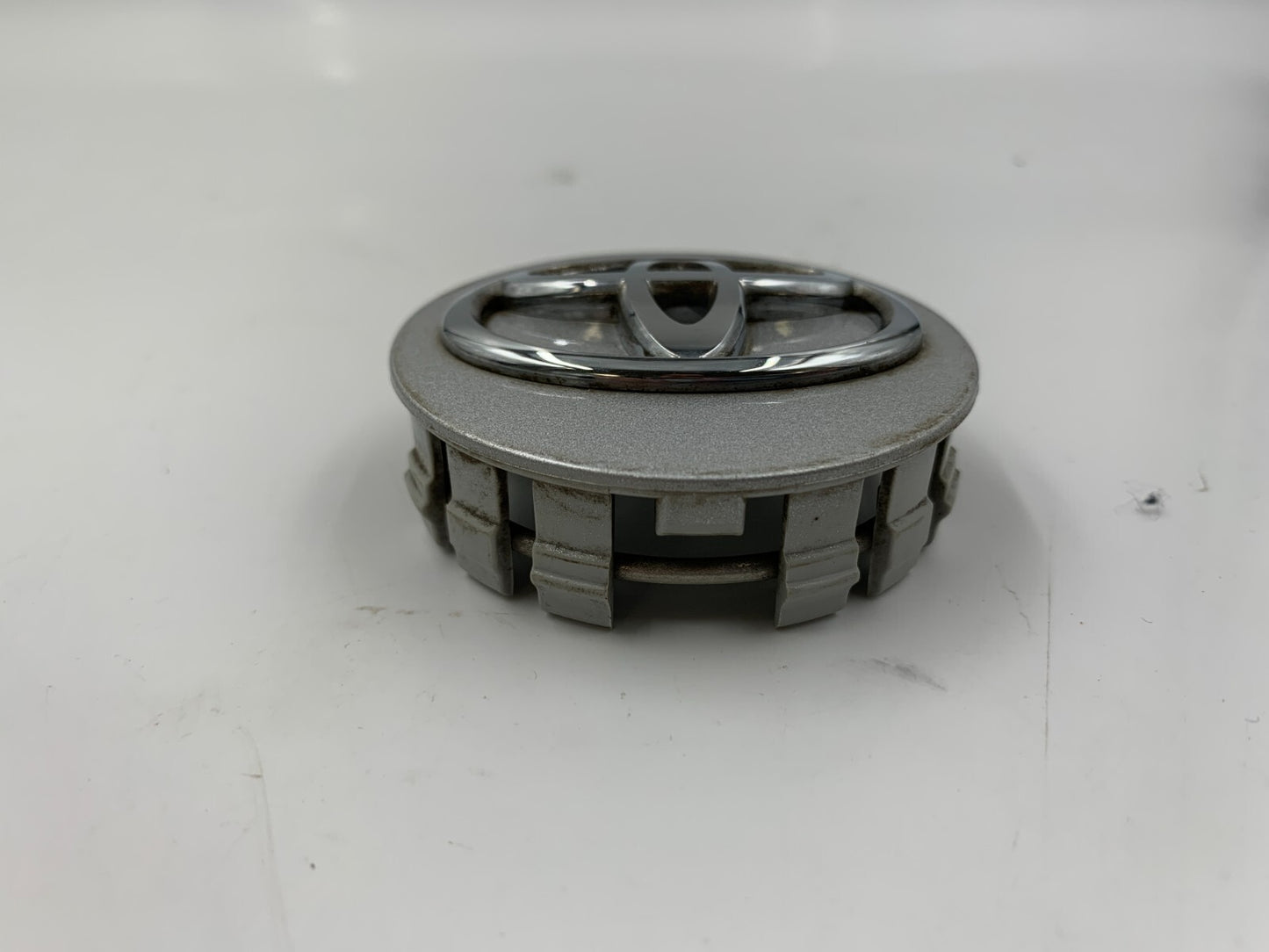 Toyota Rim Wheel Center Cap Set Silver OEM