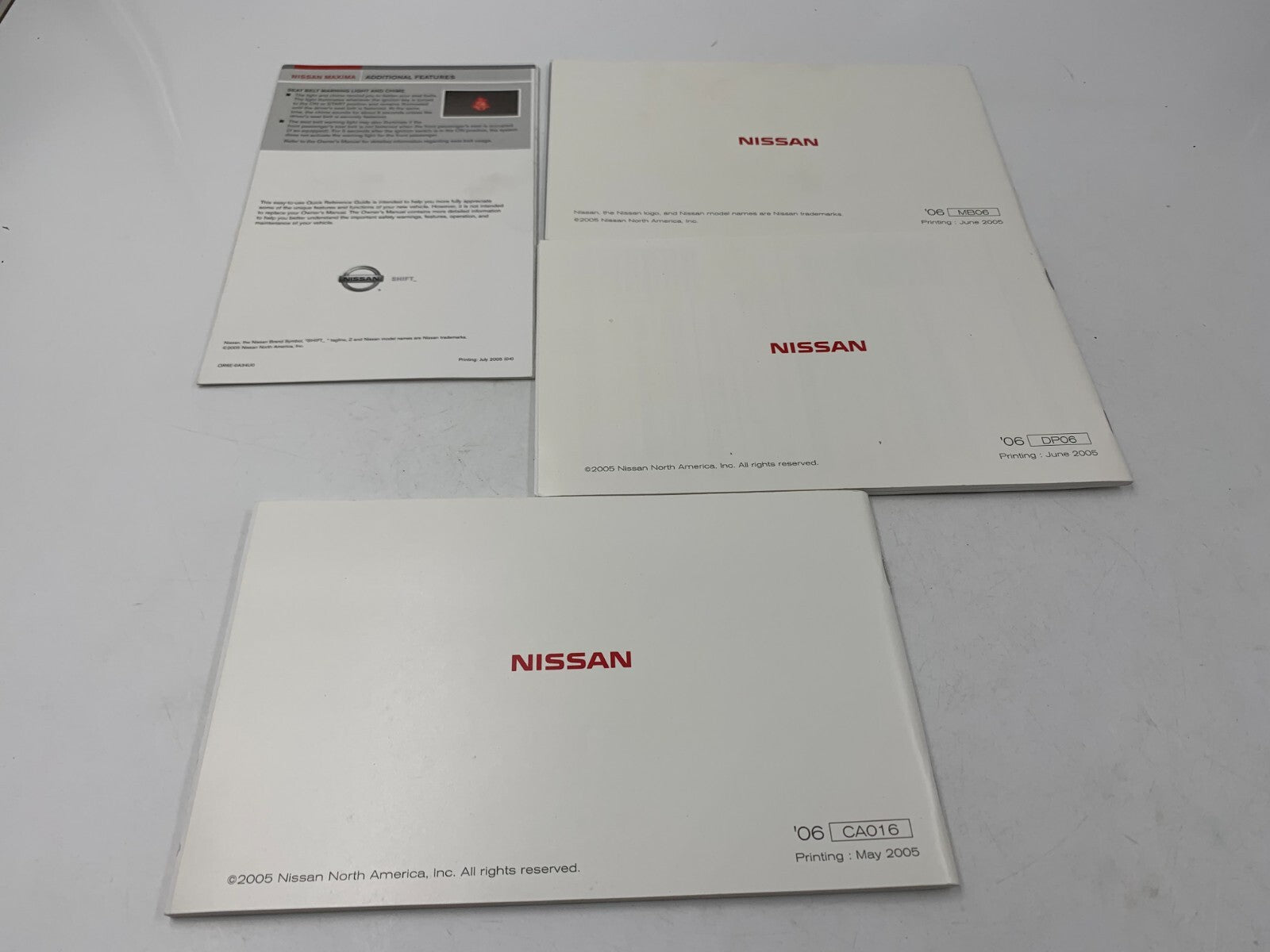 2006 Nissan Maxima Owners Manual Set with Case OEM B02B38083
