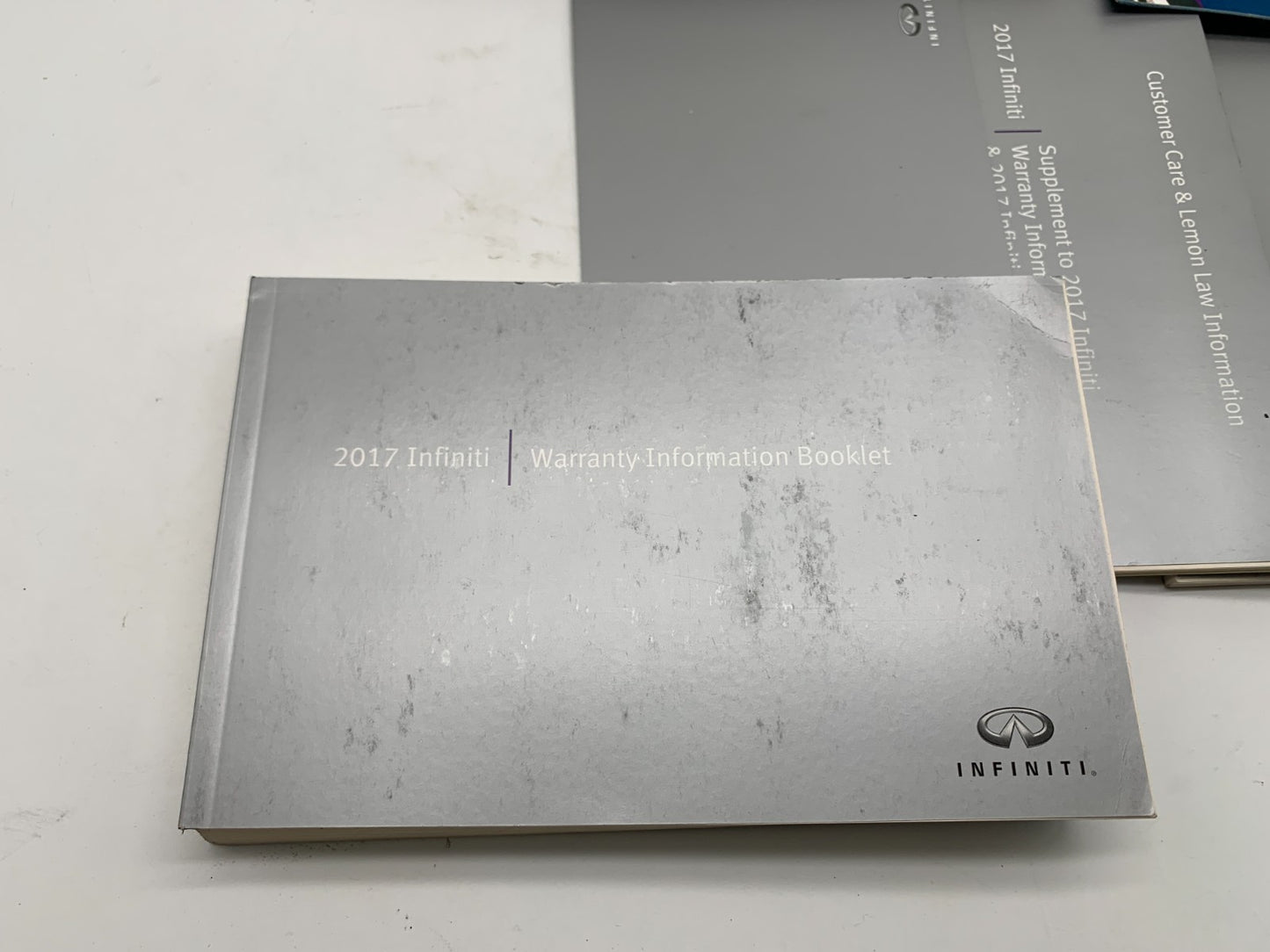 2017 Infiniti QX60 QX 60 Owners Manual Set with Case OEM B04B25012