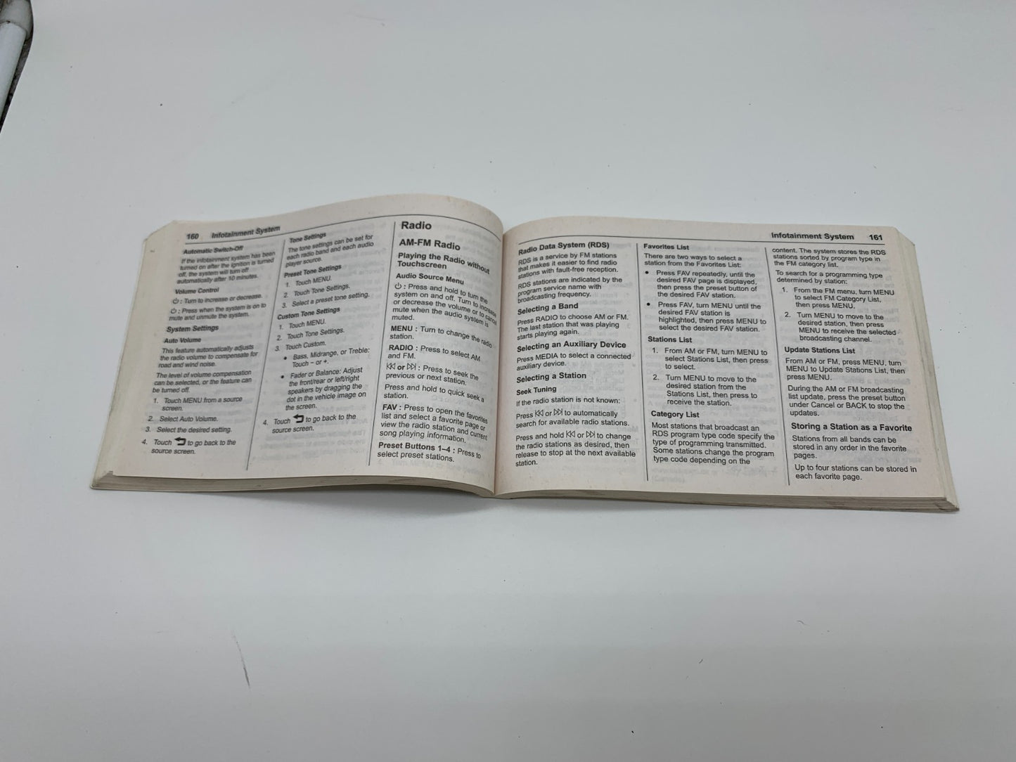 2017 Chevrolet Trax Owners Manual OEM C03B54016