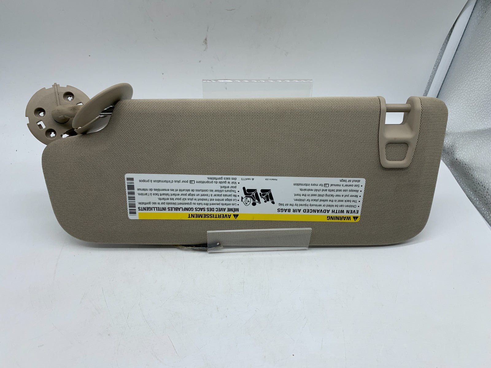 2021-2022 Buick Envision Passenger Sun Visor Beige Illuminated OEM D03B02002